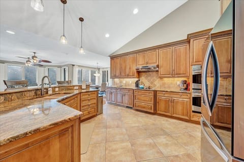 Gorgeous fully stocked kitchen for all of your family dinners.