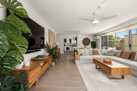 Apartment, 3 Bedrooms, Ocean View | Living area | 55-inch Smart TV with digital channels, Netflix, streaming services