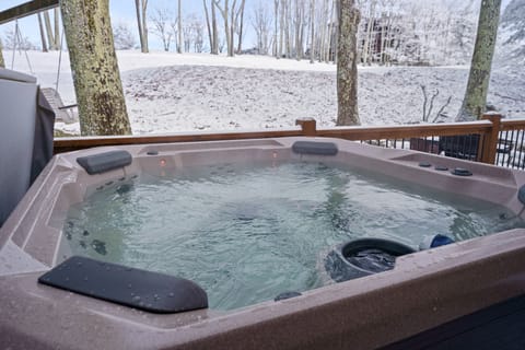 Hot Tub on the Back Deck