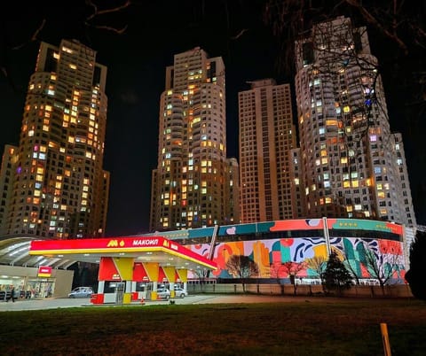 Apartment, 2 Bedrooms, Accessible, City View | Exterior