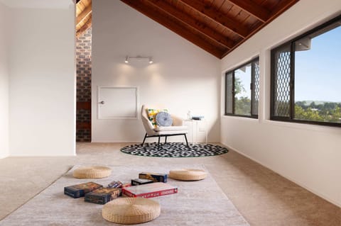 Living area on the first floor, board games, family entertainment