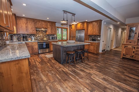 Graces Place - Kitchen
