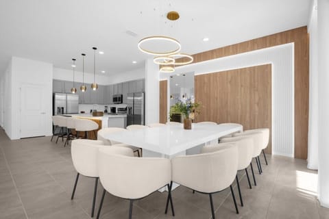 5779HighSeasDrive(5)