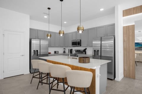 5779HighSeasDrive(7)