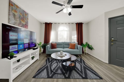 Relax & unwind! A chic living room with streaming services & cozy seating📺🛋️