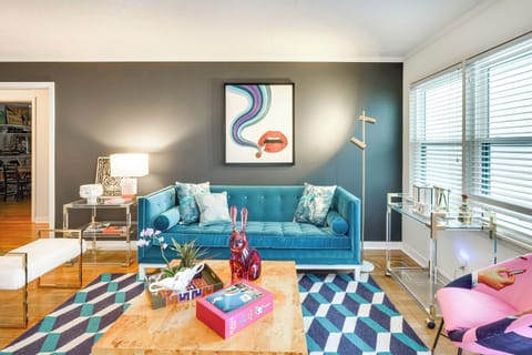 Tomball Vacation Rental | 2BR | 1BA | Half Step Required | 1,800 Sq Ft