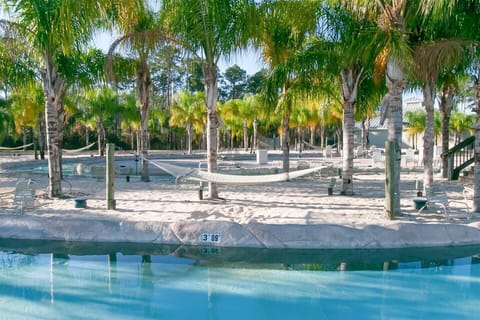 Oasis Resort Amenities