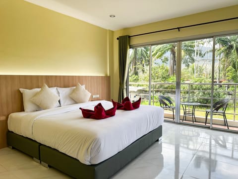 Standard Double Room | Desk, laptop workspace, free WiFi, bed sheets