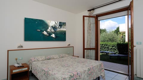 Apartment, 1 Bedroom | In-room safe, cribs/infant beds, wheelchair access