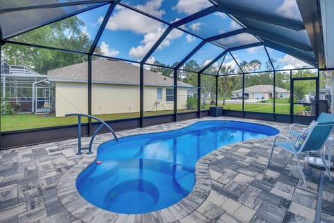 Palm Coast Vacation Rental | 3BR | 2BA | 1,655 Sq Ft | 1 Step to Enter