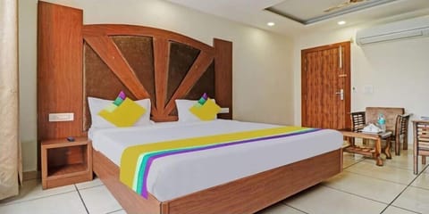 Economy Double Room, City View | Free WiFi
