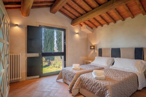 Superior Duplex, 2 Bedrooms, Hill View, Garden Area | Free WiFi, bed sheets