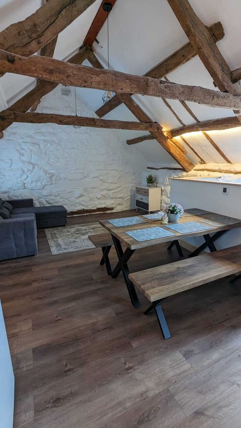 Deluxe Cottage, Non Smoking, Kitchenette | Living area | LED TV