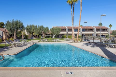K0310 - Midtown Mountain View Villa