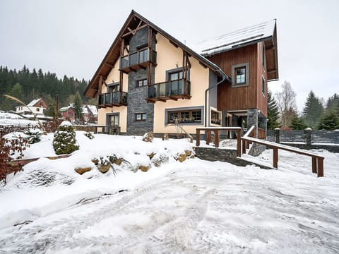 House, Building, Snow, Home, Cottage, Winter, Roof, Residential Area, Siding, Freezing