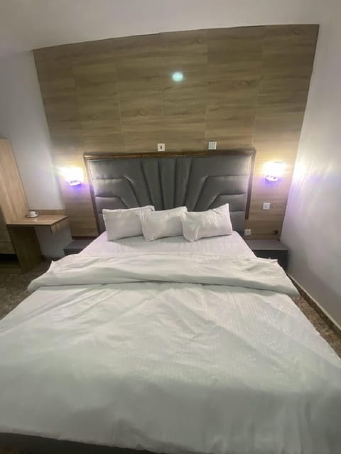 Superior Room | Desk, laptop workspace, free WiFi