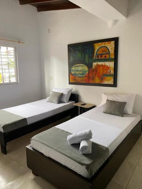 Classic Twin Room | Free WiFi