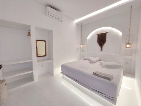Superior Double Room | Desk, laptop workspace, free WiFi