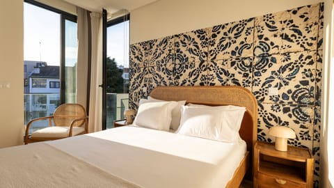 A serene and welcoming retreat where natural light and elegant design create the perfect space to relax and unwind. 
#RelaxAndUnwind #CharmingStay #CozyEscape