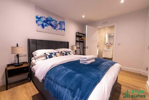 King size bed.
