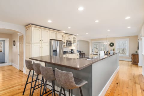 Welcome in! Take a deep breath and relax!