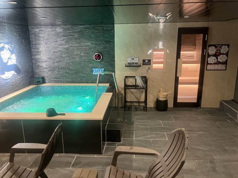 Public bath