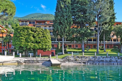 Standard Apartment, Multiple Bedrooms (Roby loft-Direct Lake Access/Beach) | Exterior