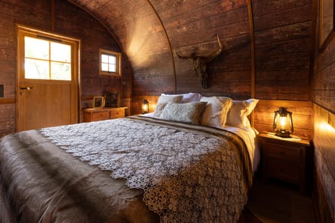 Comfort Cabin | Minibar, free WiFi, bed sheets