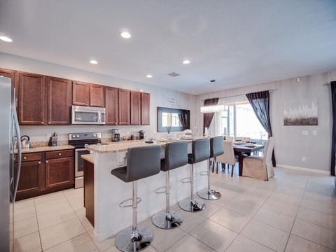 Breakfast bar seating for 4