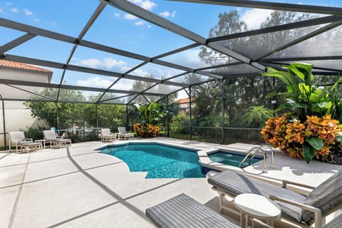 The warmth of the heated water invites you to unwind year-round, while the stunning surroundings create the perfect backdrop for a serene, peaceful experience.