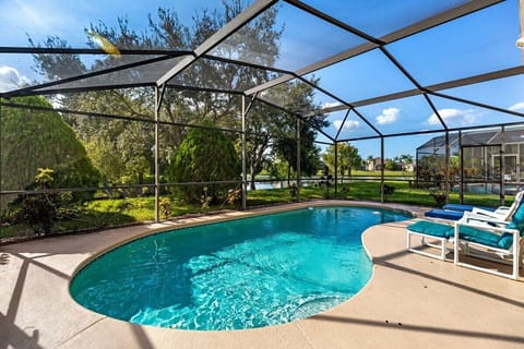 Kids of all ages can make many happy holiday memories in the gorgeous Outdoor Pool.