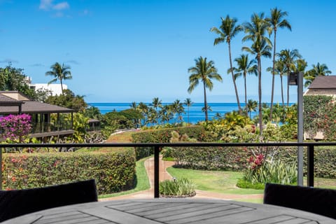 Condo, 2 Bedrooms | Outdoor dining