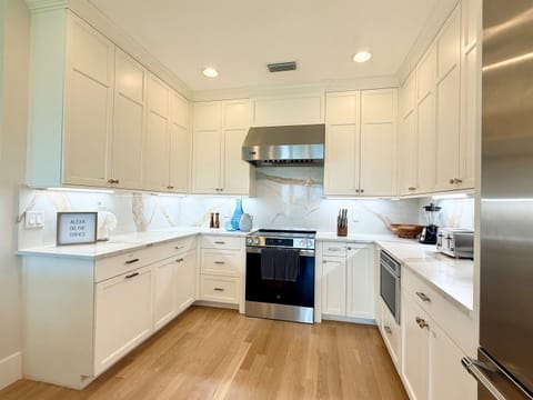 The kitchen is fully stock  - Hosted by RentAnnaMaria 