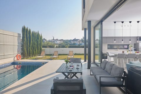 Villa, 3 Bedrooms, Private Pool, Garden View | Pool | Outdoor pool