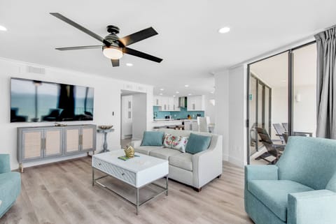 Living room with flatscreen