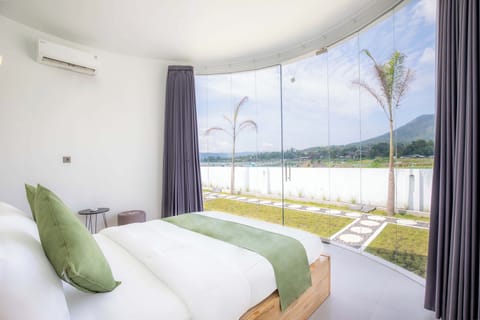 Deluxe Room | Free WiFi