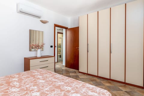 Interior Design, Flooring, Furniture, Wood, Floor, Bed, Room, Bedroom, Cabinetry, Home