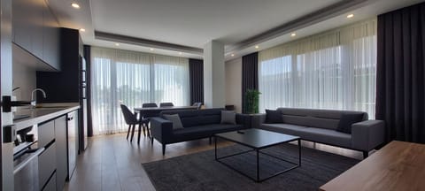House, Accessible | 2 bedrooms, desk