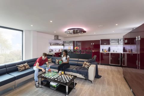 Single Room, Non Smoking | Shared kitchen facilities