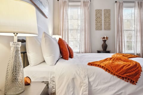 Master Bedroom - King Bed