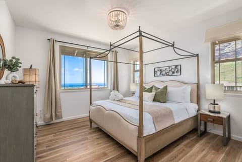 House, 4 Bedrooms, Mountain View, Sea Facing (4 Bedrooms) | 4 bedrooms, desk, laptop workspace, iron/ironing board