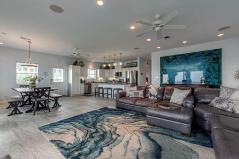 The open flow floor plan & bay views make this a great home for entertaining!