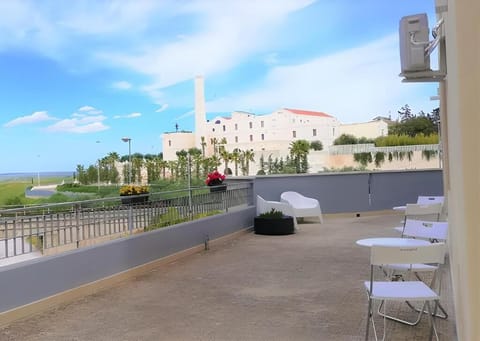 1 bedroom, desk, laptop workspace, free WiFi