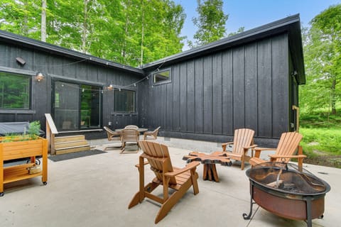 House (2 Bedrooms) | Front of property