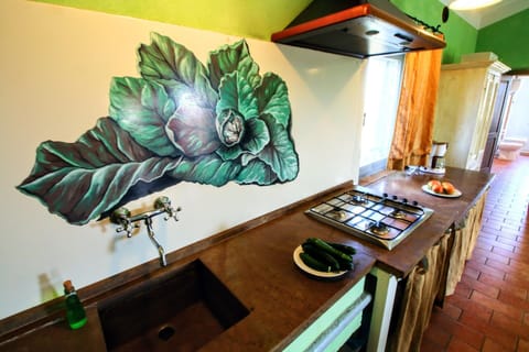 House | Private kitchen | Highchair