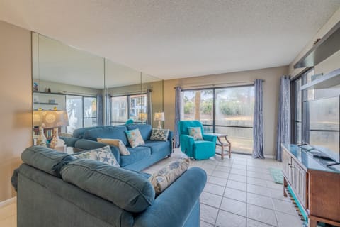 Living Area. Brand New Mattress on Queen Pull-Out Couch