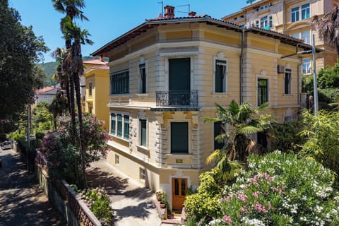 Honeymoon Apartment, 1 Bedroom, Terrace, Sea Facing (Sea and City Retreat Opatija) | Front of property