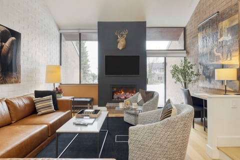 House (3 Bedrooms) | Front of property