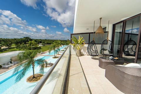 Worldtrotter Pool Terrace. 2 Bdrm w/ Golf Views (1857)