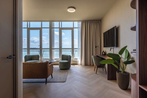 Royal Double Room, Sea View | Soundproofing, free WiFi